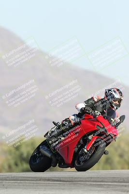 media/Dec-01-2025-Moto Forza (Mon) [[2daa91e15f]]/2-Intermediate Group/Session 2 Turn 9 Entry/